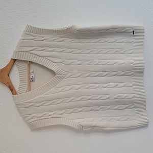 Hollister cable v neck vest